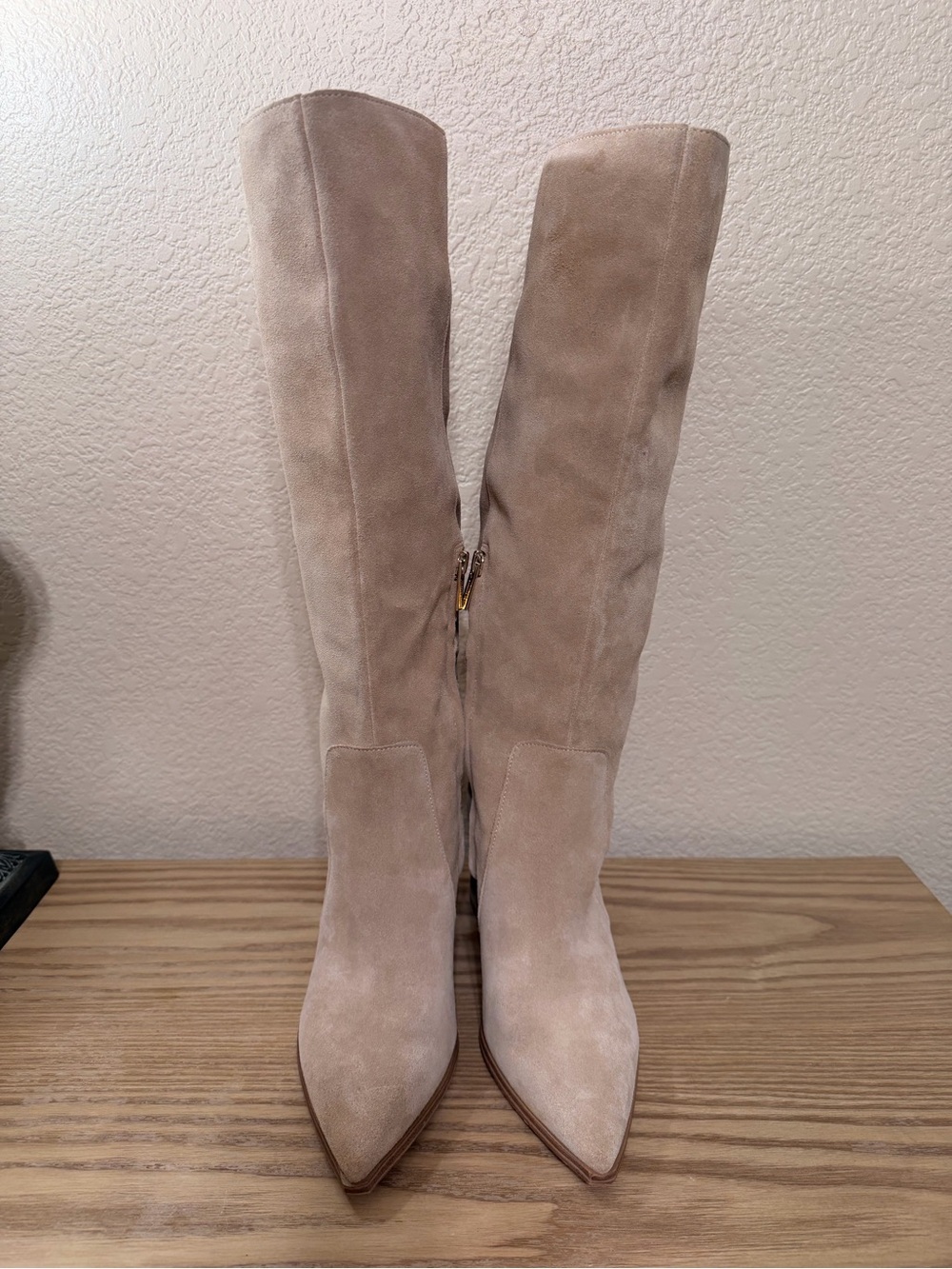 Vince Camuto Lumina Women's Over-the-Knee Suede Boots size 6.5 like new